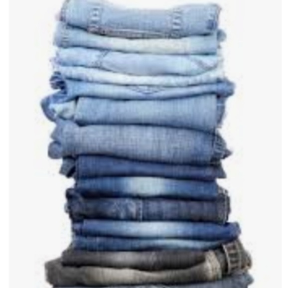 Denim - 5 Lbs KIDS Jeans and Shorts Reseller Box 📦 MOVING SALE!!! 📦